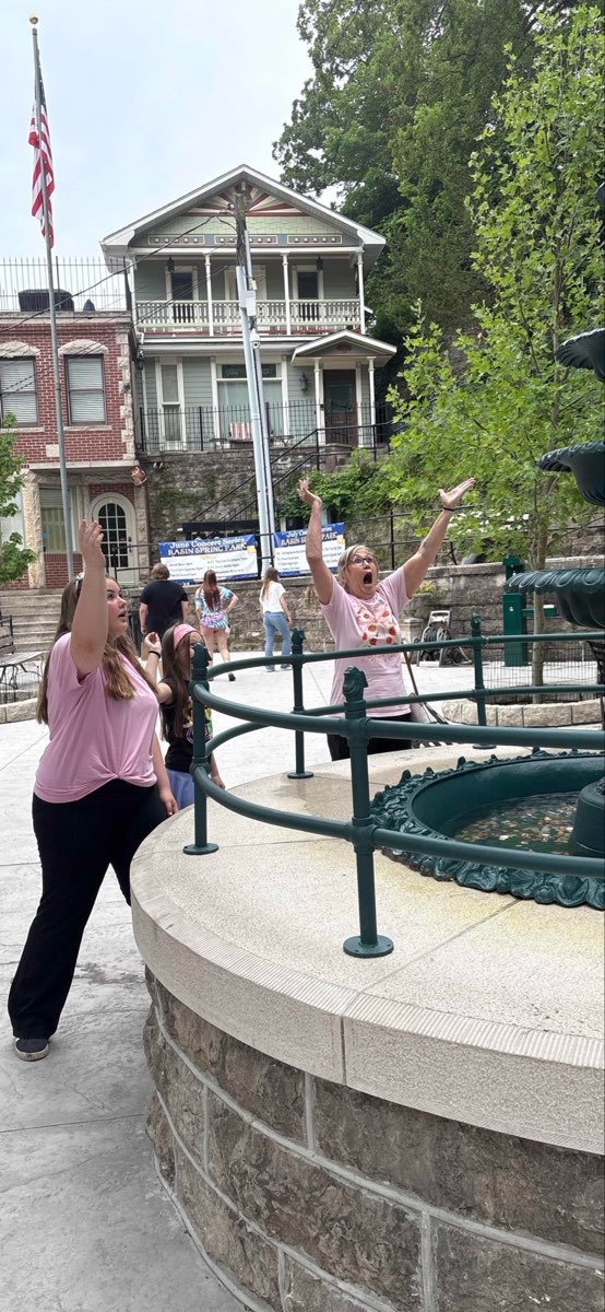 Eureka Springs Scavenger Hunt scavenger hunt photos