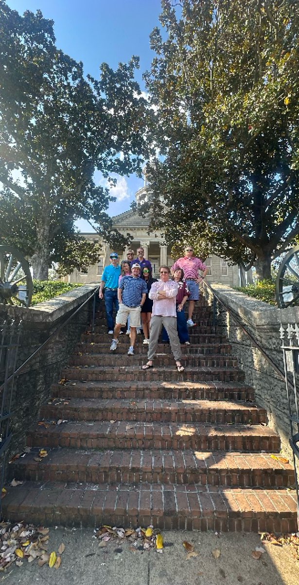 team building scavenger hunt