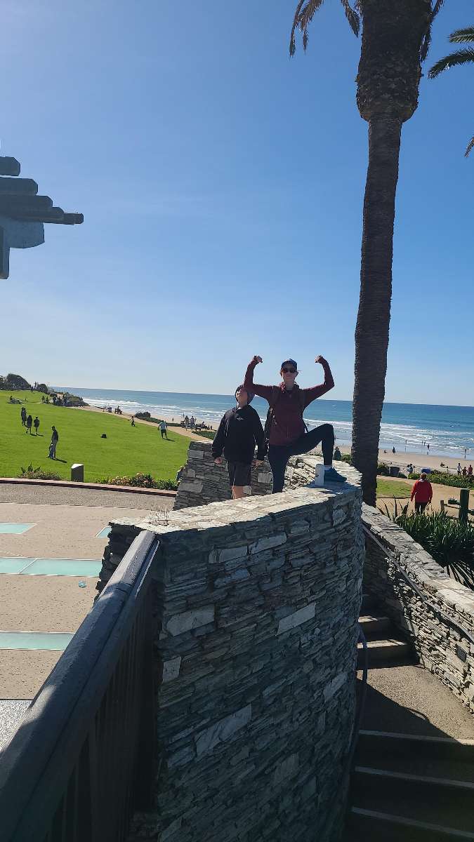 team building scavenger hunt