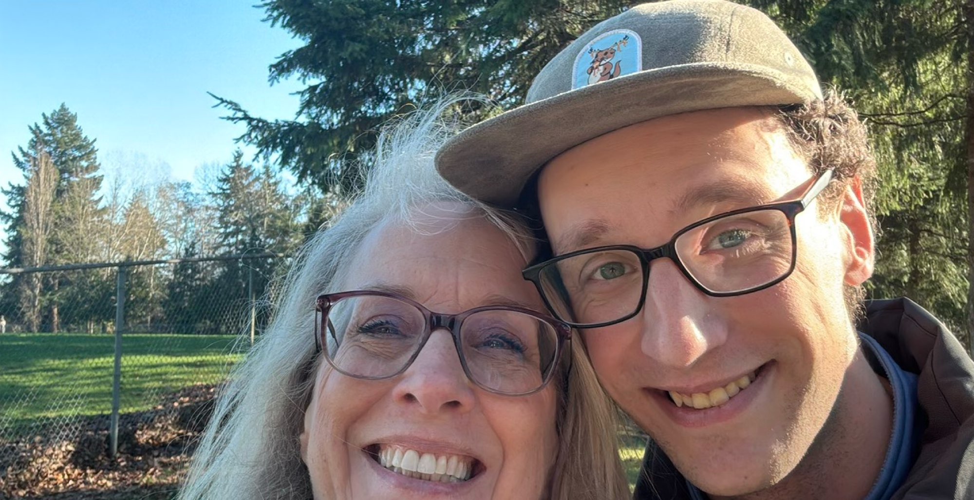 &Phi;&omega;&tau;&omicron;&gamma;&rho;&alpha;&phi;ί&epsi;&sigmav; &alpha;&pi;ό &tau;&omicron; &Kappa;&upsi;&nu;ή&gamma;&iota; &Theta;&eta;&sigma;&alpha;&upsi;&rho;&omicron;ύ &tau;&omicron;&upsi; Seatac