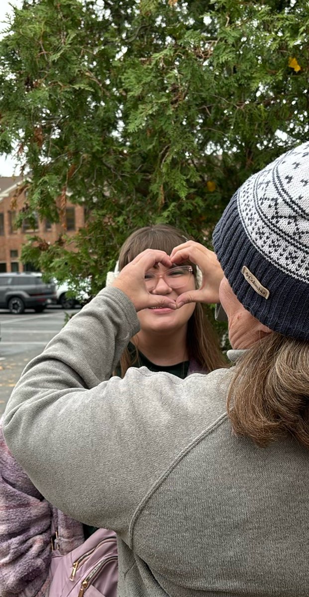 team building scavenger hunt