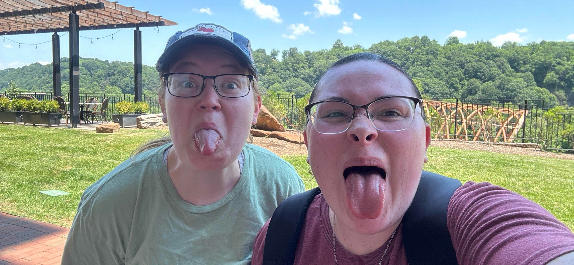 team building scavenger hunt