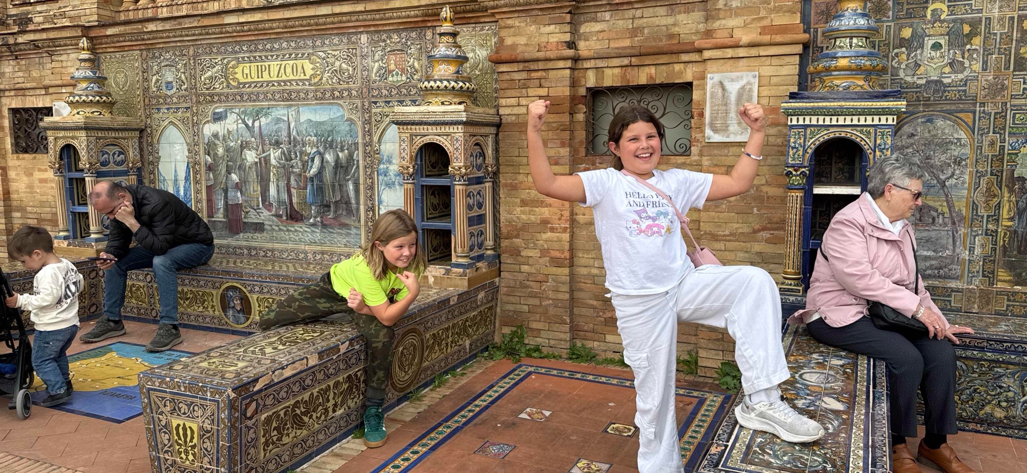 Sevilla Scavenger Hunt scavenger hunt photos