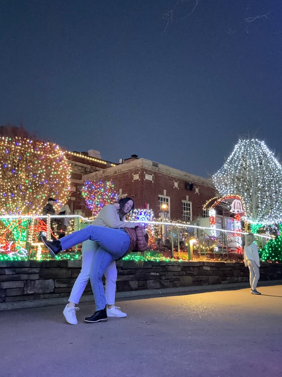 Fayetteville Arkansas Scavenger Hunt scavenger hunt photos