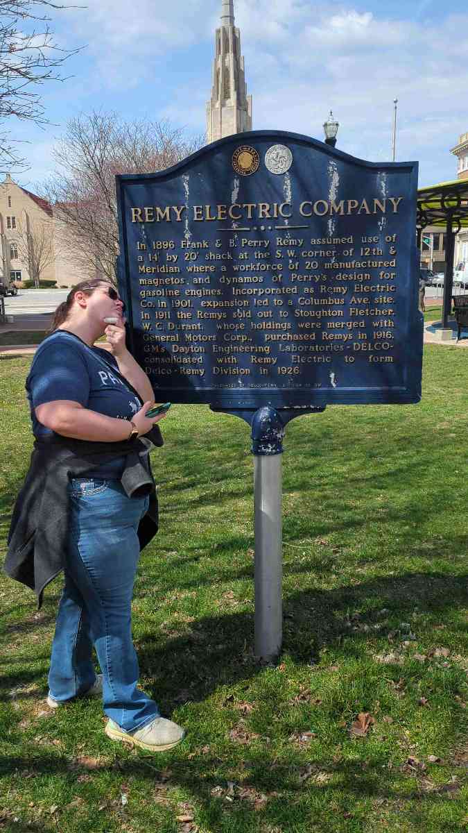 תמונות של חיפוש המטמון באנדרסון&comma; אינדיאנה
