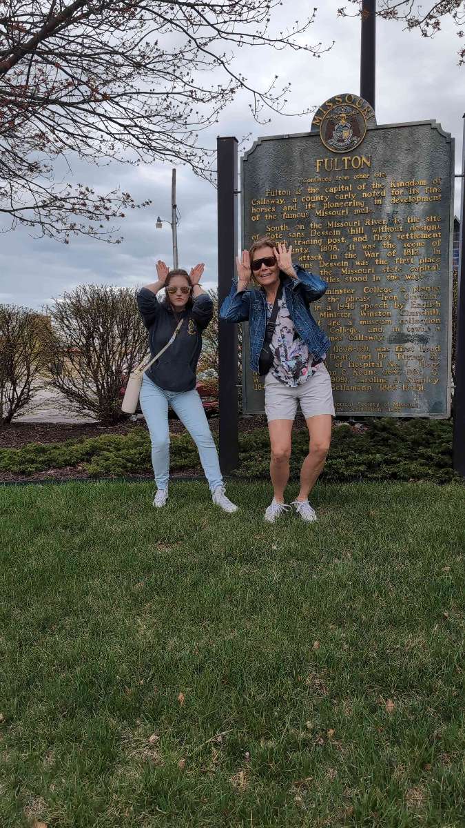 Fulton Missouri Scavenger Hunt scavenger hunt photos