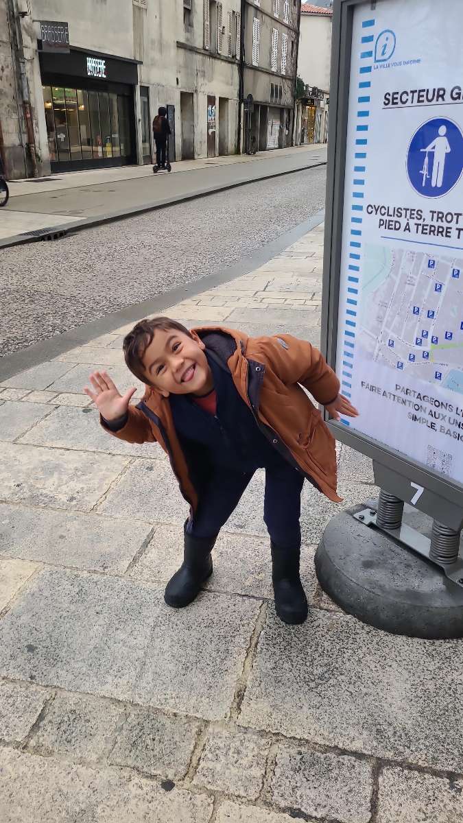 Bilder fr&aring;n La Rochelle Scavenger Hunt