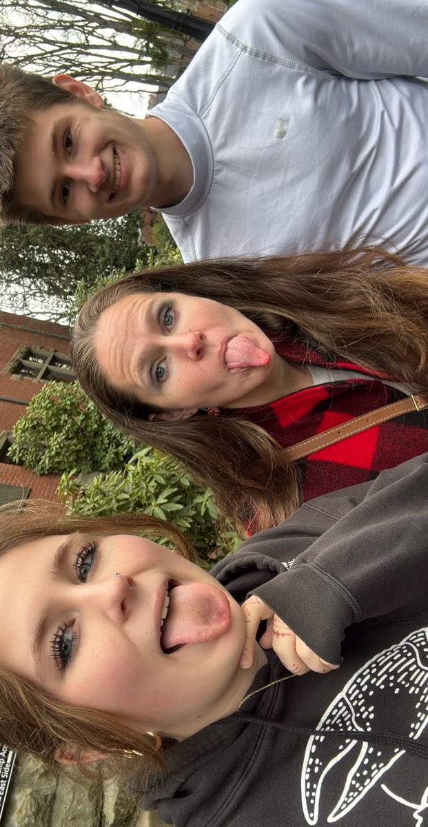 Pacific University Scavenger Hunt skattejakt-bilder