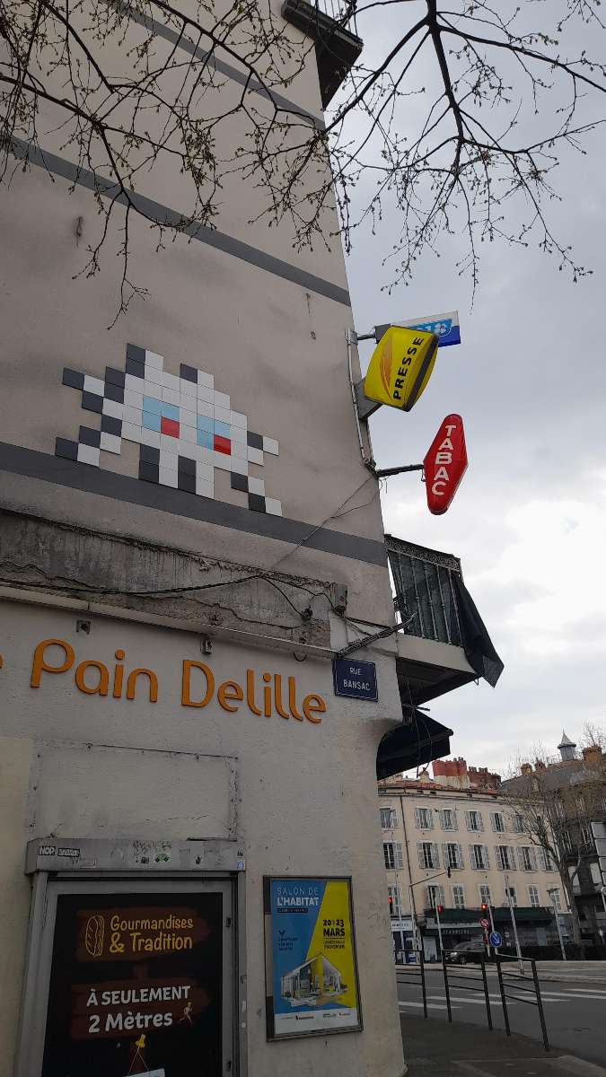 team building scavenger hunt