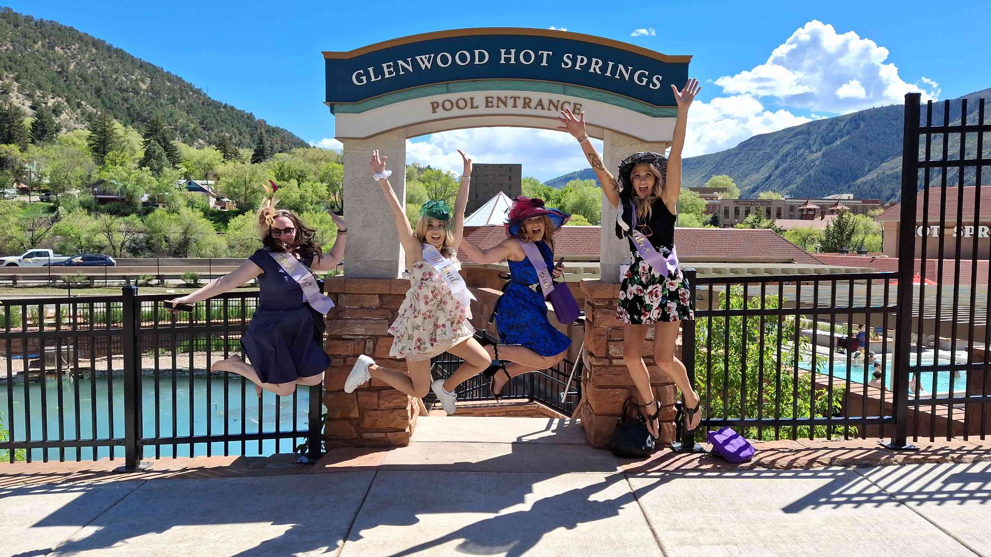 team building scavenger hunt