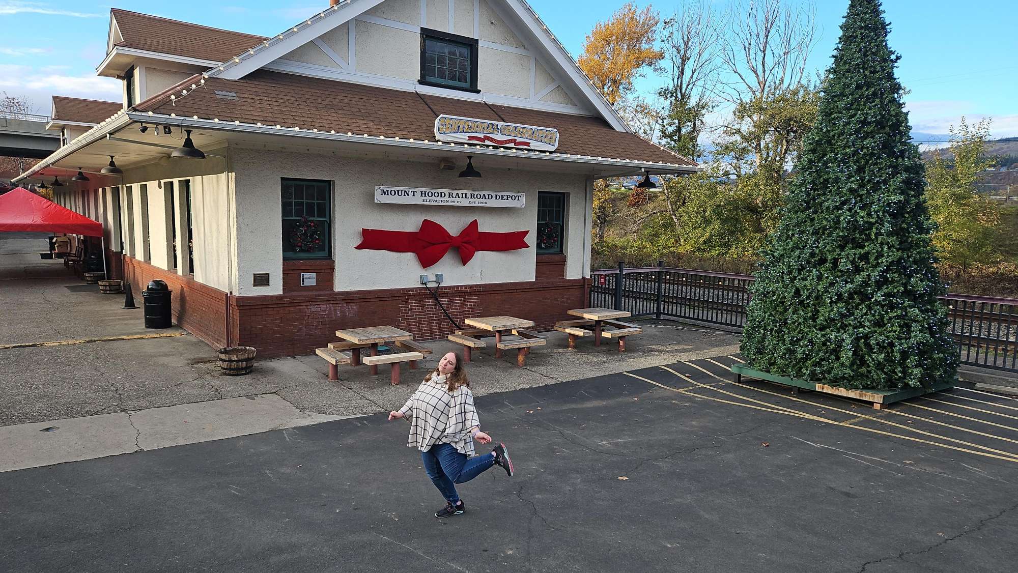 Hood River Scavenger Hunt scavenger hunt photos