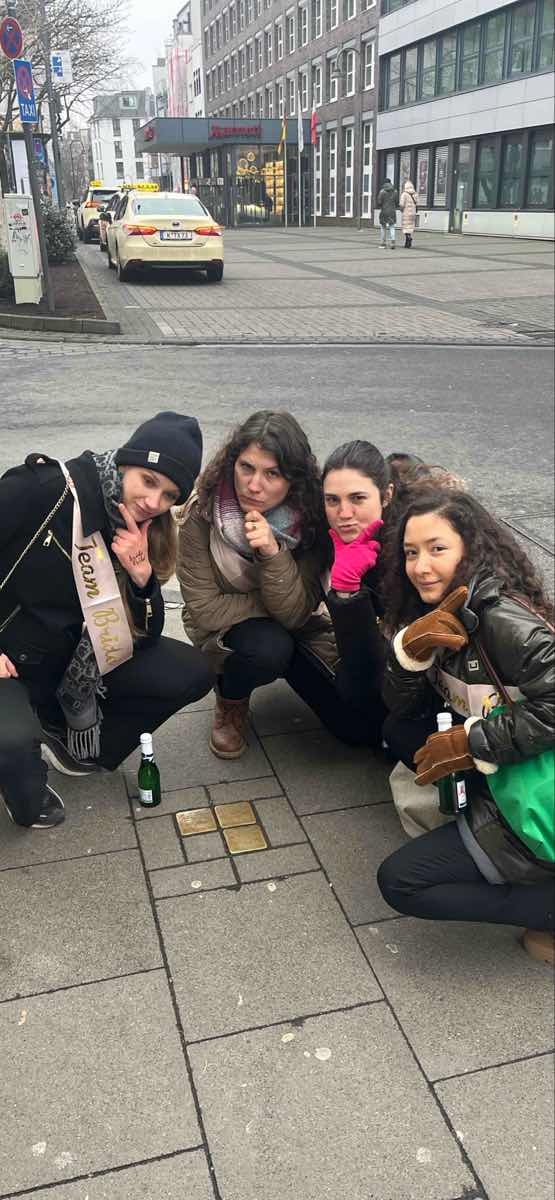 team building scavenger hunt