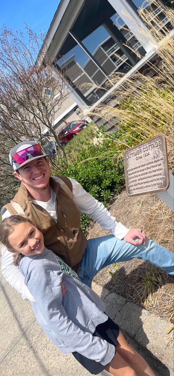 &Phi;&omega;&tau;&omicron;&gamma;&rho;&alpha;&phi;ί&epsi;&sigmav; &kappa;&upsi;&nu;&eta;&gamma;&iota;&omicron;ύ &theta;&eta;&sigma;&alpha;&upsi;&rho;&omicron;ύ Bethany Beach