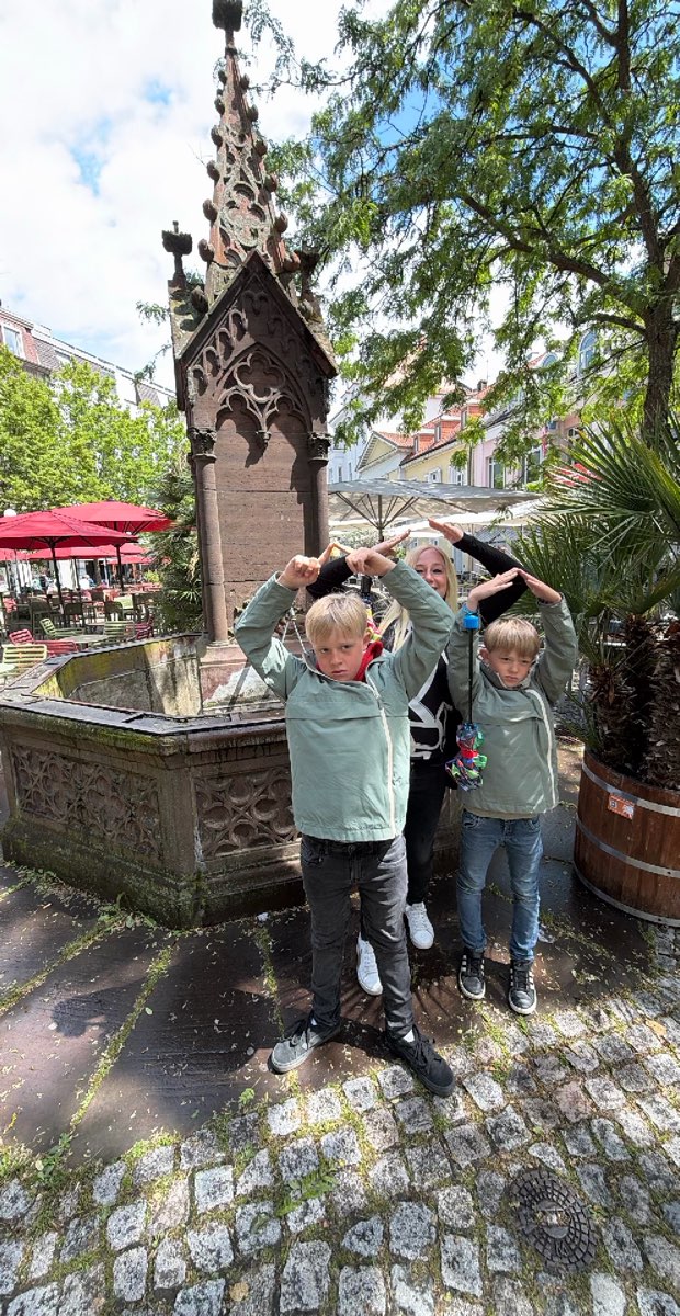 team building scavenger hunt