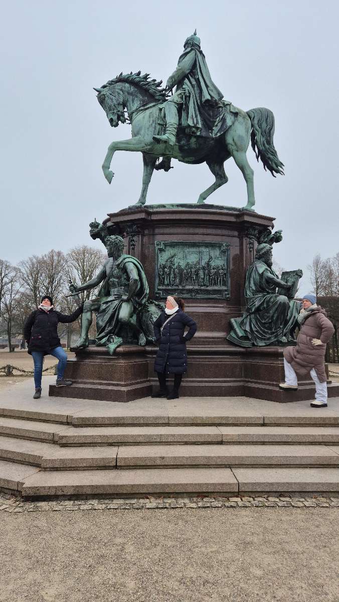 &Fcy;&ocy;&tcy;&ocy;&gcy;&rcy;&acy;&fcy;&icy;&icy; &kcy;&vcy;&iecy;&scy;&tcy;&acy; &vcy; &SHcy;&vcy;&iecy;&rcy;&icy;&ncy;