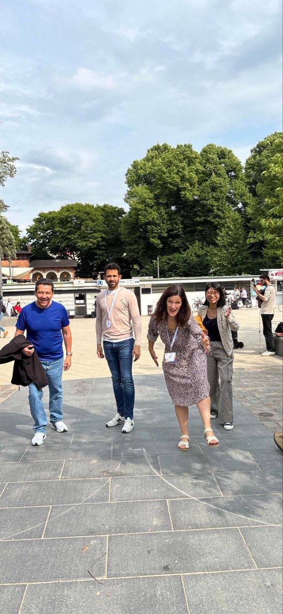 Hamburg Scavenger Hunt scavenger hunt photos