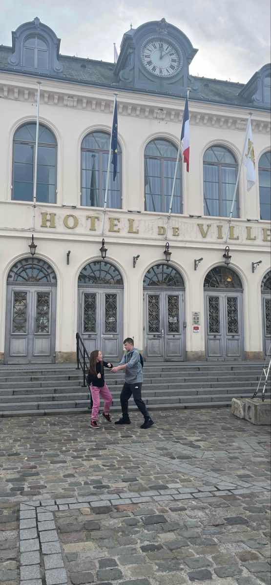 Honfleur Scavenger Hunt scavenger hunt photos