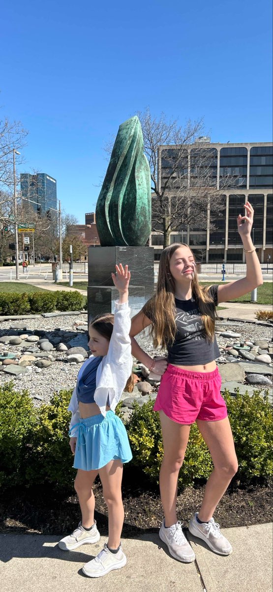 team building scavenger hunt