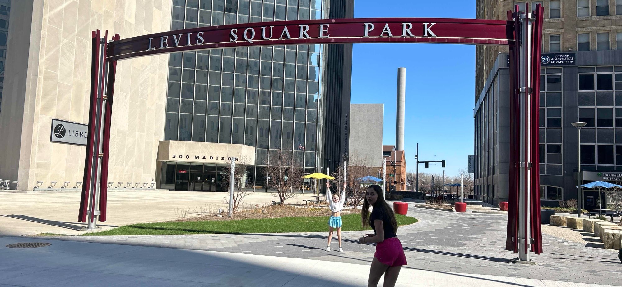 team building scavenger hunt