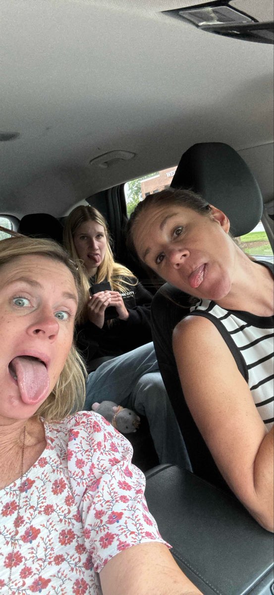 Hendersonville Scavenger Hunt scavenger hunt photos