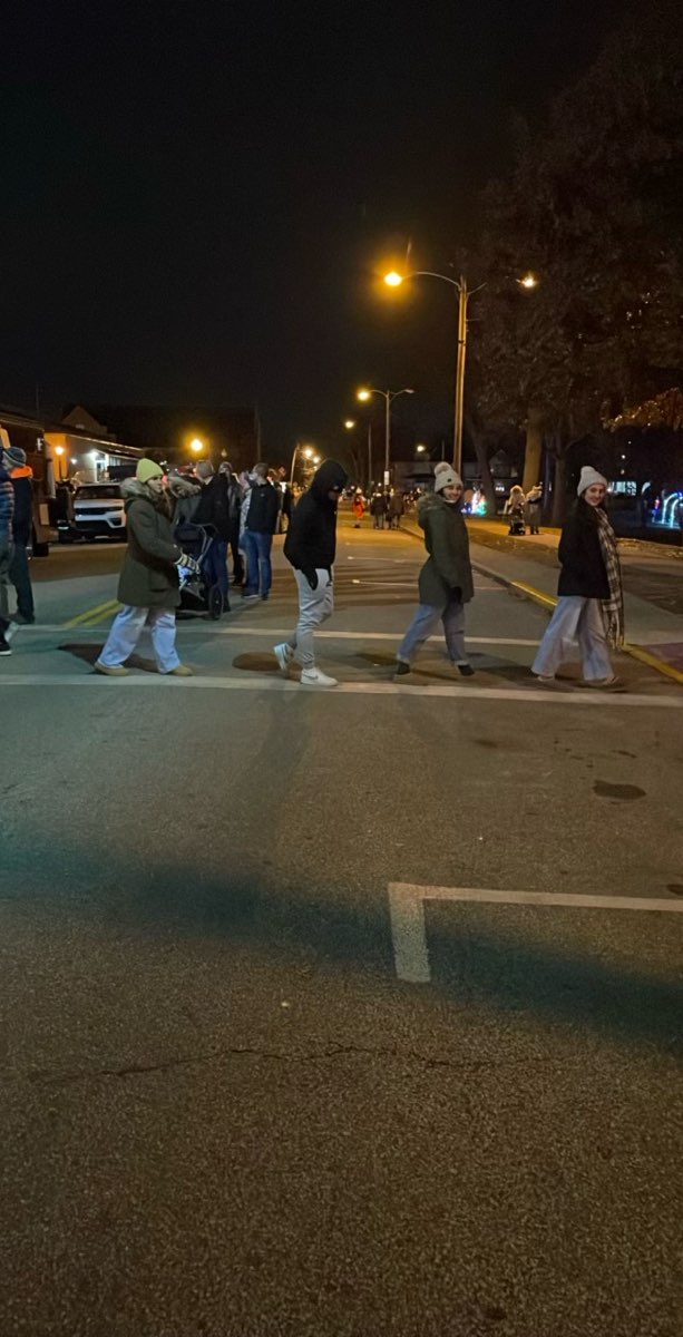 team building scavenger hunt