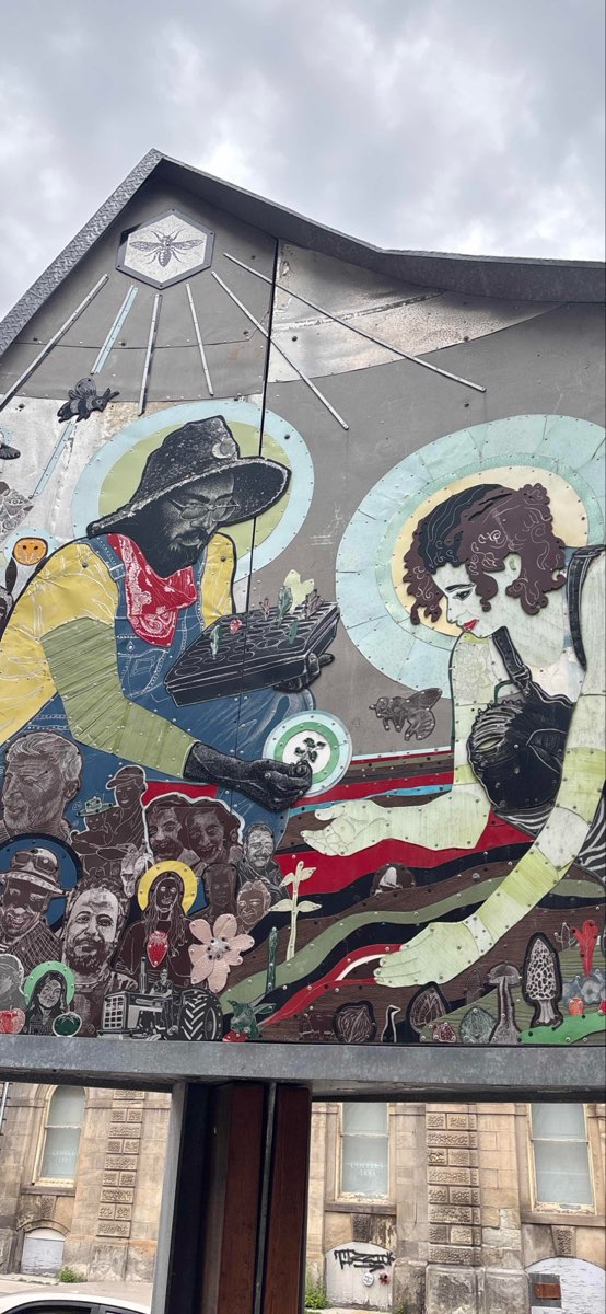 Hamilton Ontario Scavenger Hunt scavenger hunt photos