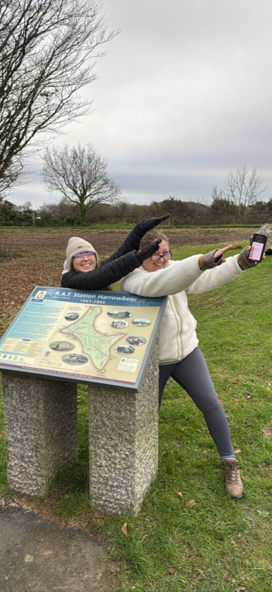 team building scavenger hunt