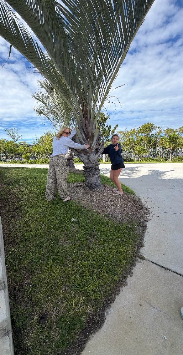 Fort Myers Ghost Tour scavenger hunt photos