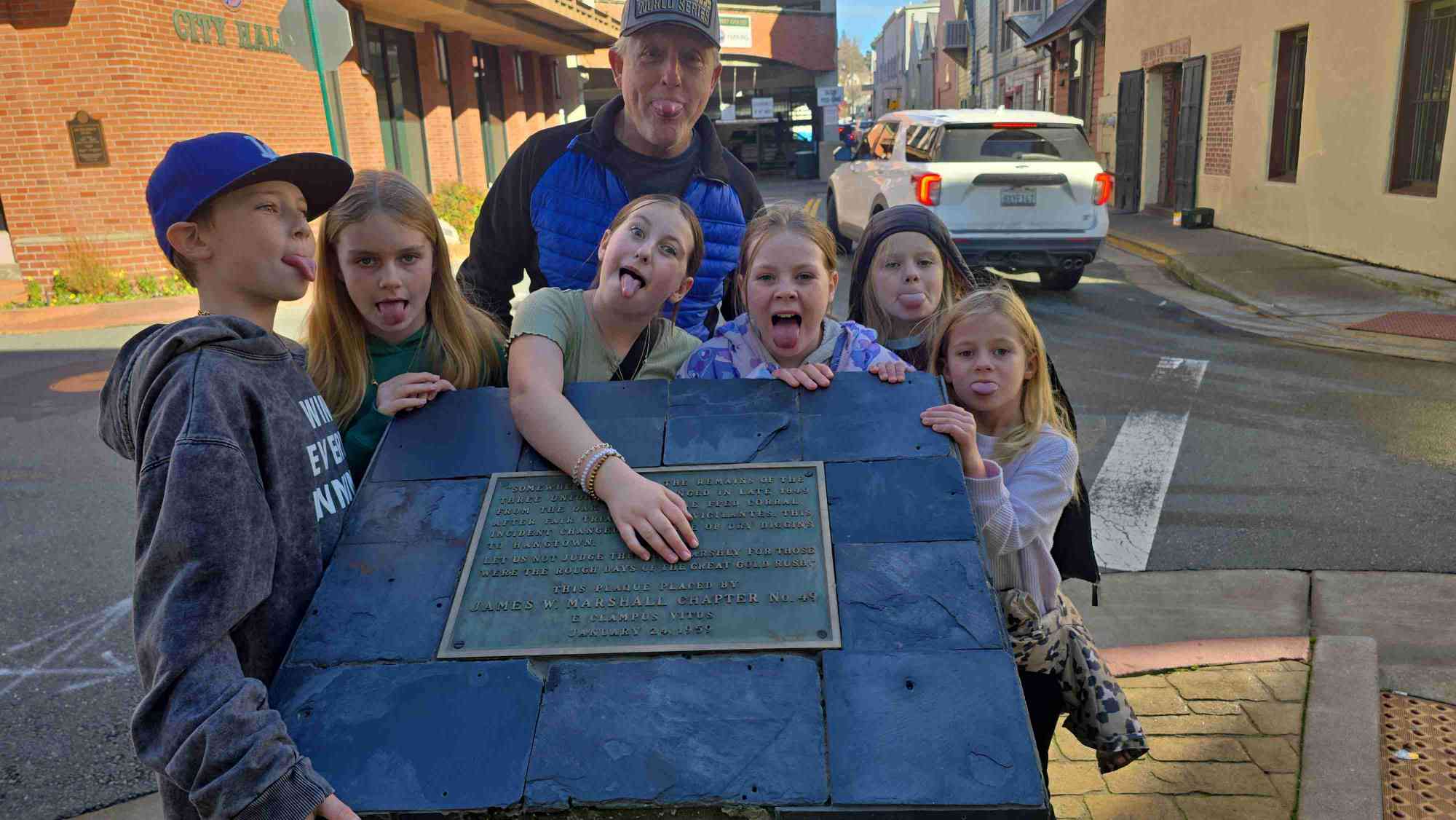 Placerville 스캐빈저 헌트 스캐빈저 헌트 사진