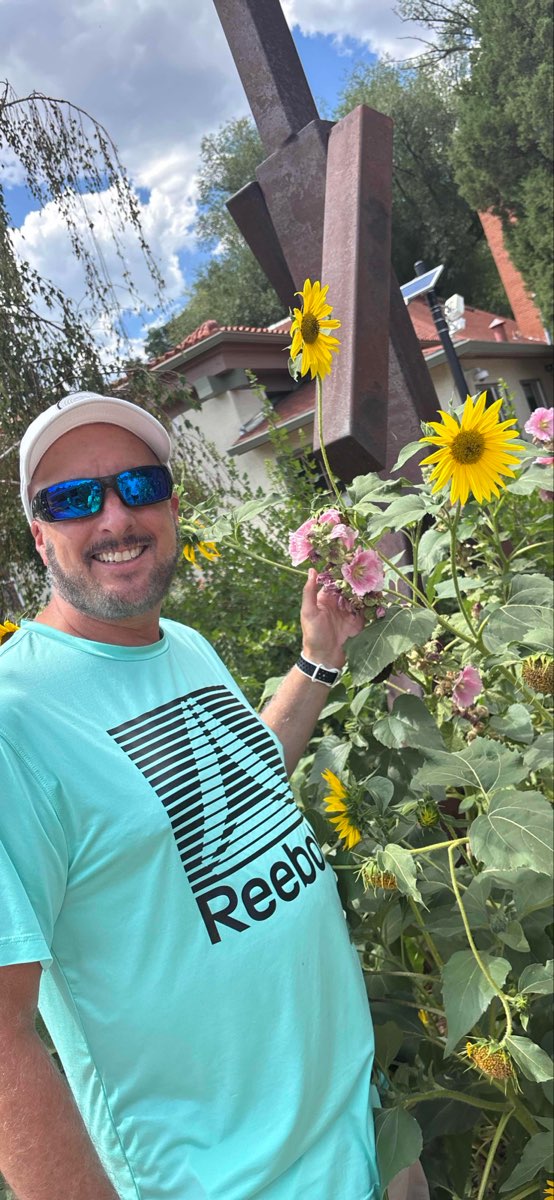 Manitou Springs Scavenger Hunt scavenger hunt photos