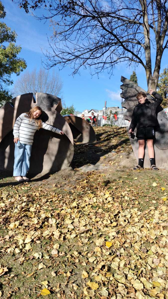 team building scavenger hunt