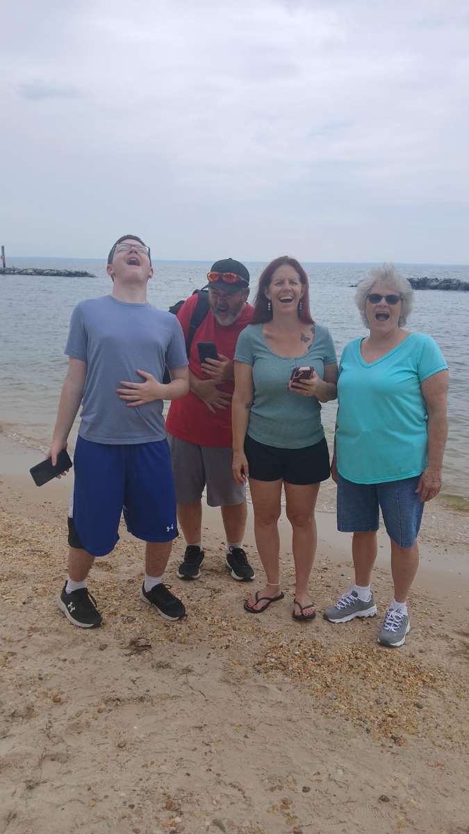 team building scavenger hunt