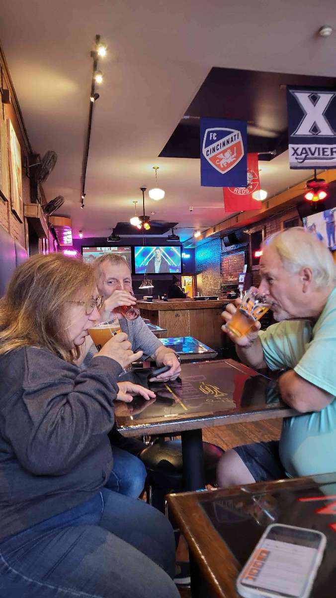 team building scavenger hunt