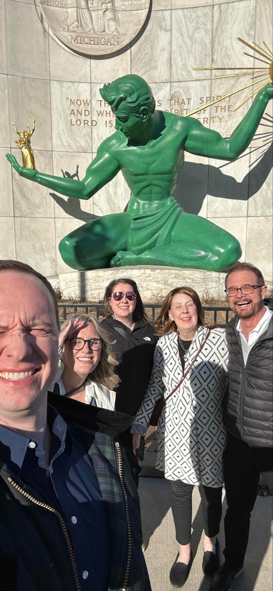 Detroit Ghost Tour scavenger hunt photos