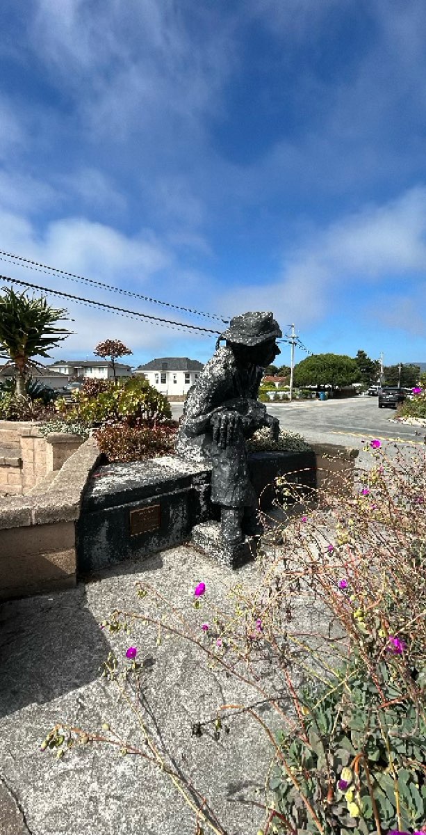 하프 문 베이 스캐빈저 헌트 사진