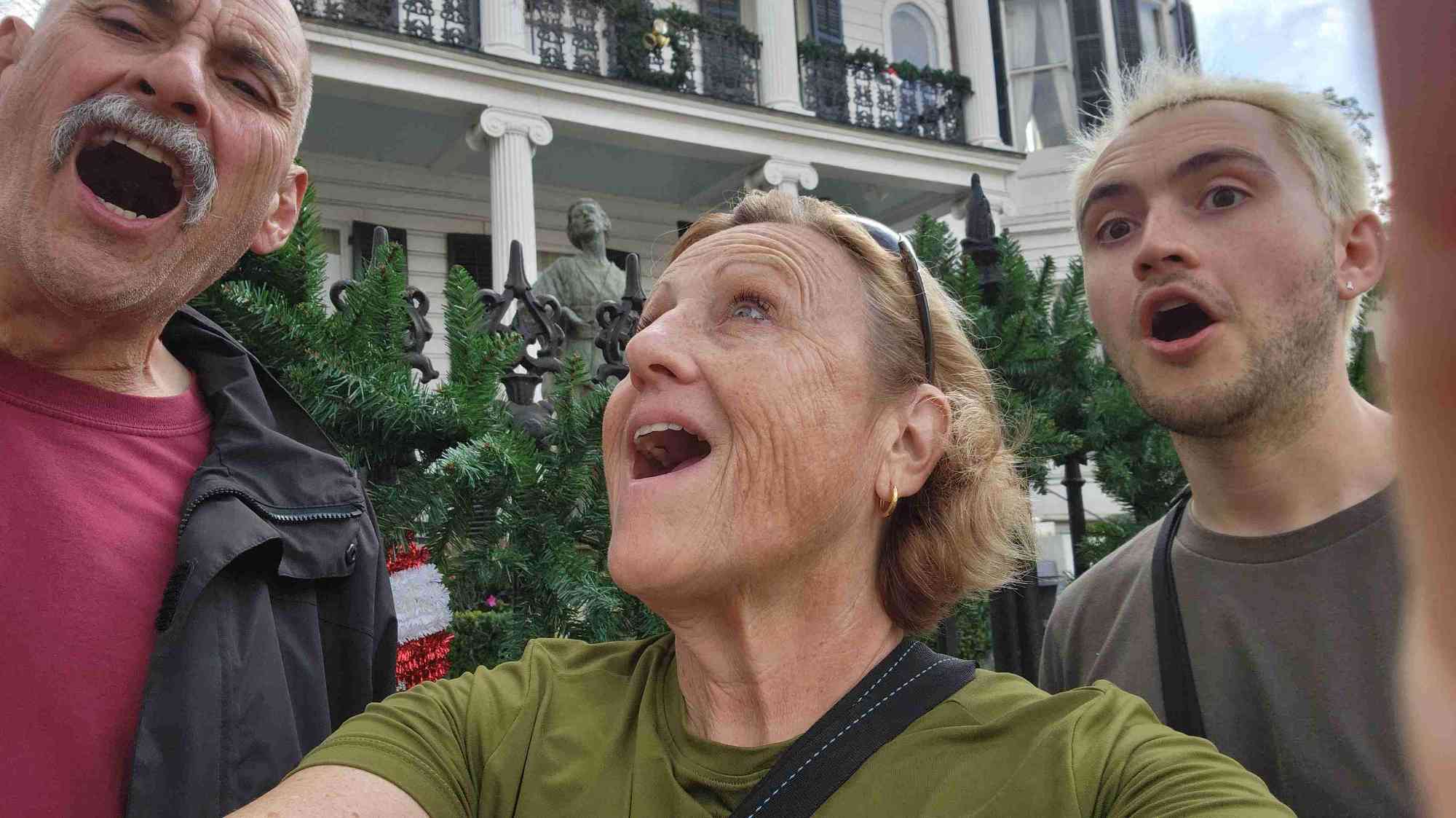 New Orleans Bar Crawl scavenger hunt photos