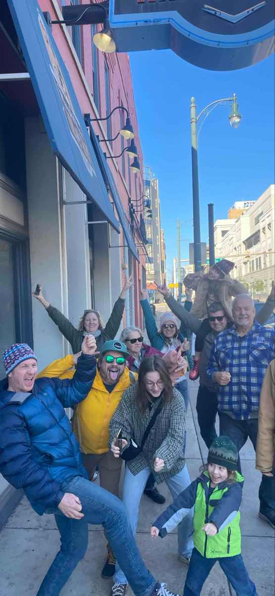 team building scavenger hunt