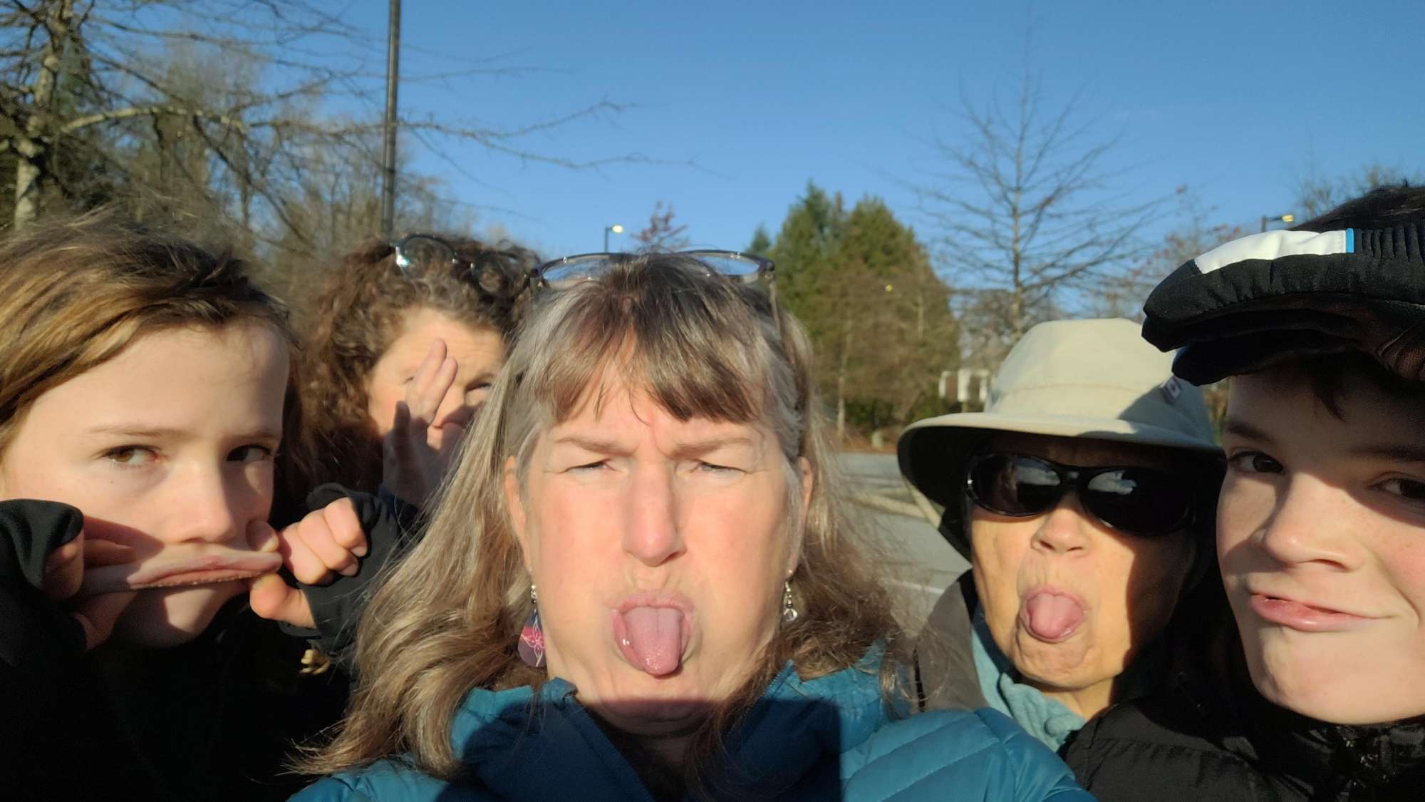 team building scavenger hunt