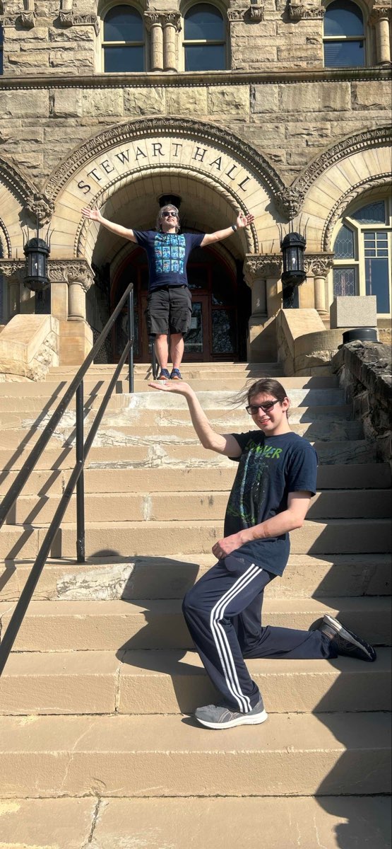 team building scavenger hunt