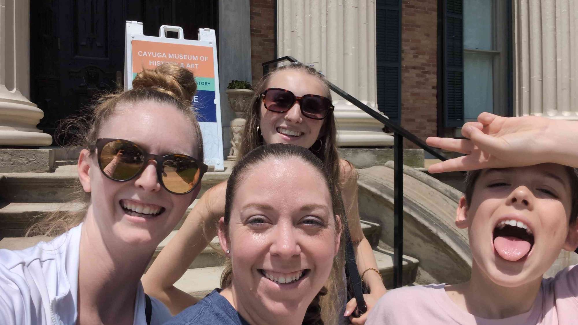 รูปภาพ scavenger hunt Auburn New York Scavenger Hunt