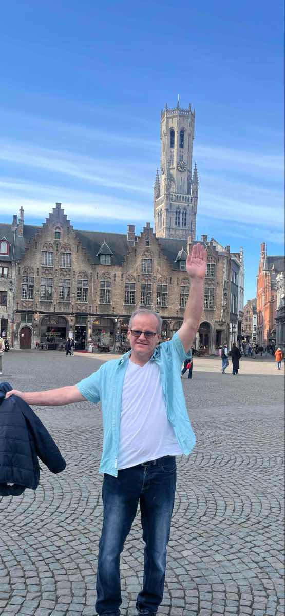 Poze v&acirc;n&abreve;toare de comori Brugge