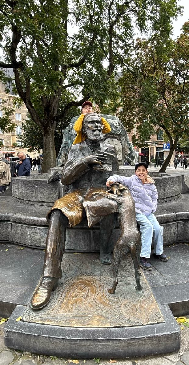 team building scavenger hunt