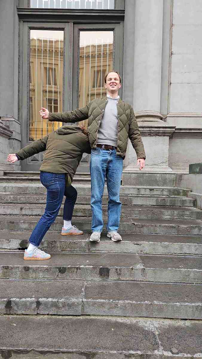 team building scavenger hunt