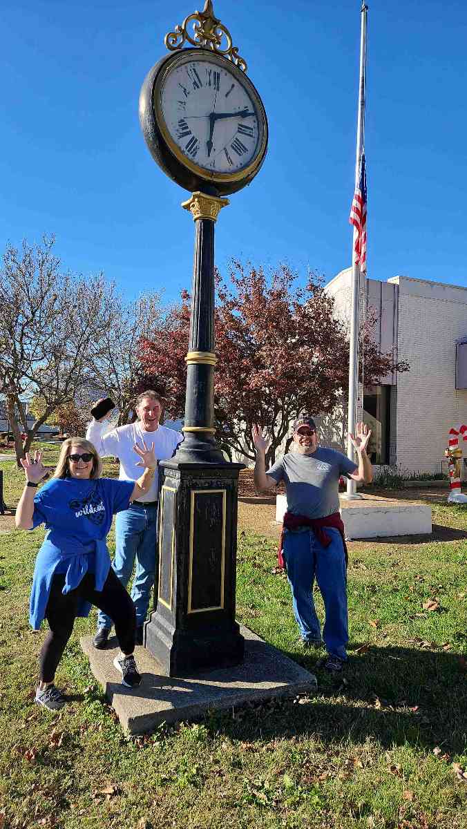 Murphysboro Scavenger Hunt scavenger hunt photos
