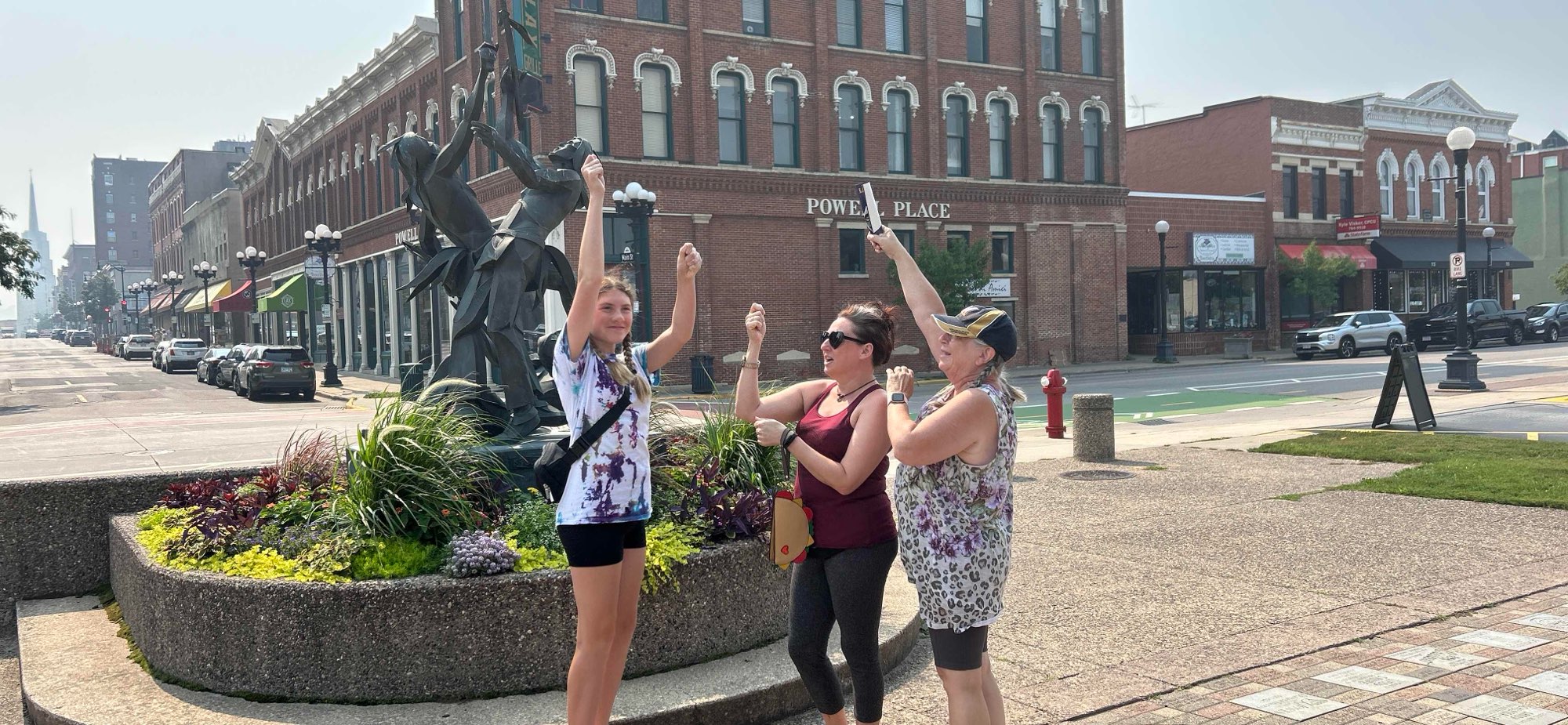 La Crosse Ghost Tour scavenger hunt photos