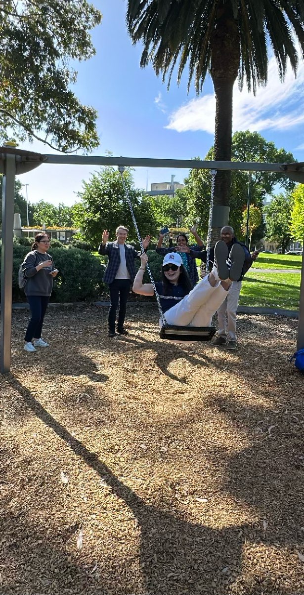 team building scavenger hunt