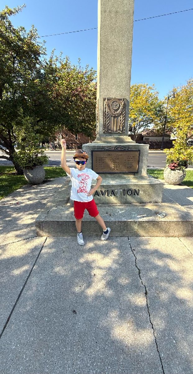 Magnificent Mile Scavenger Hunt scavenger hunt photos