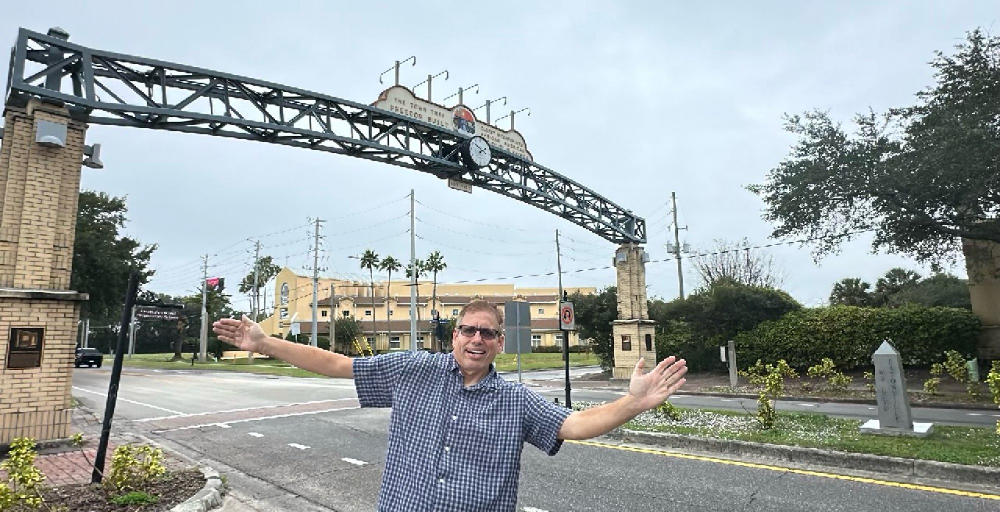 Eatonville Scavenger Hunt scavenger hunt photos