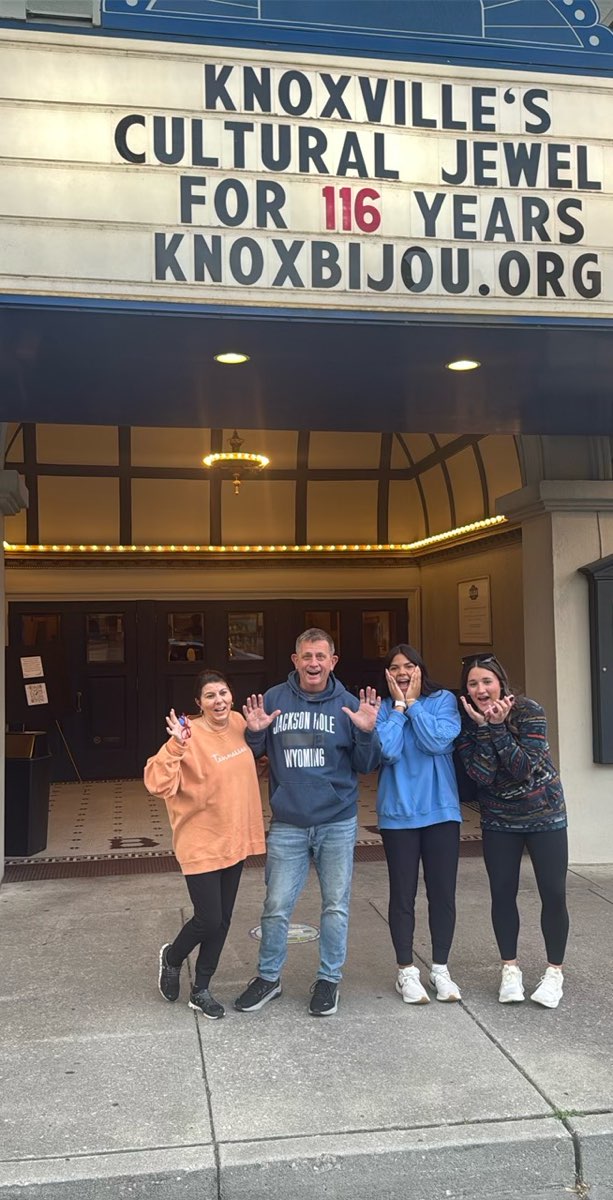 Knoxville Art Walk scavenger hunt photos