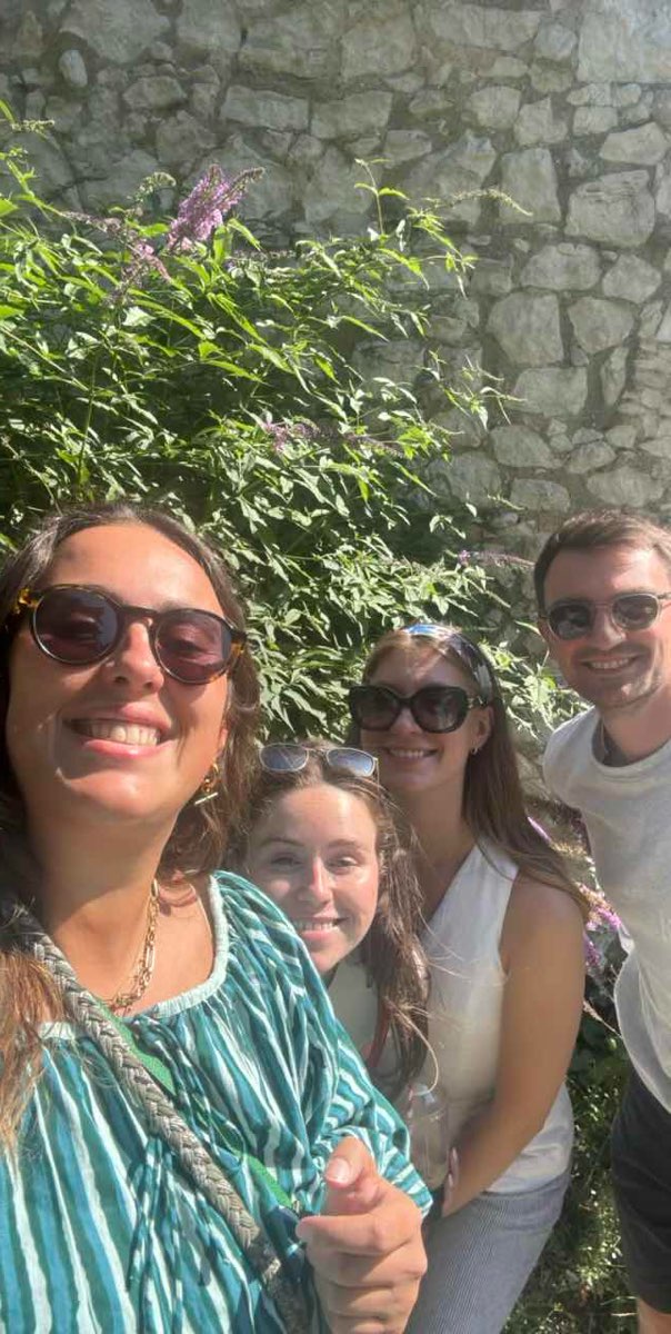 team building scavenger hunt